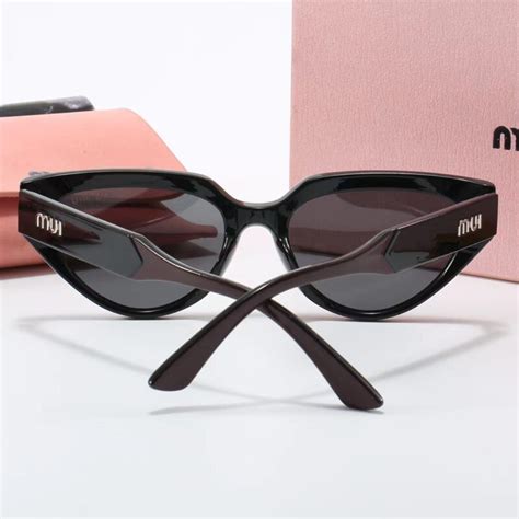 miu miu משקפי שמש